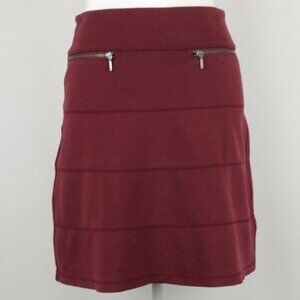 Athleta Strata Women's Extra Small Dark Red A-Line Knit Pull On Mini Skirt